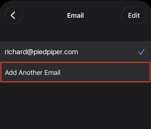 An address listed under Email in Apple Mail on iOS